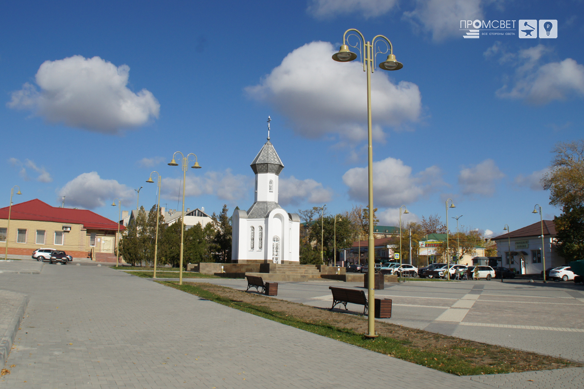 Уличное освещение на площади Майдан