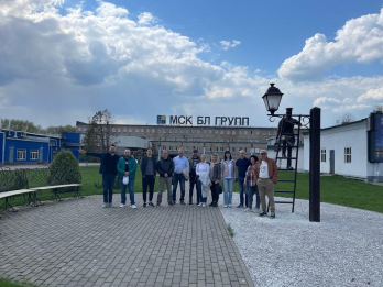 посещение офиса и производства бл групп