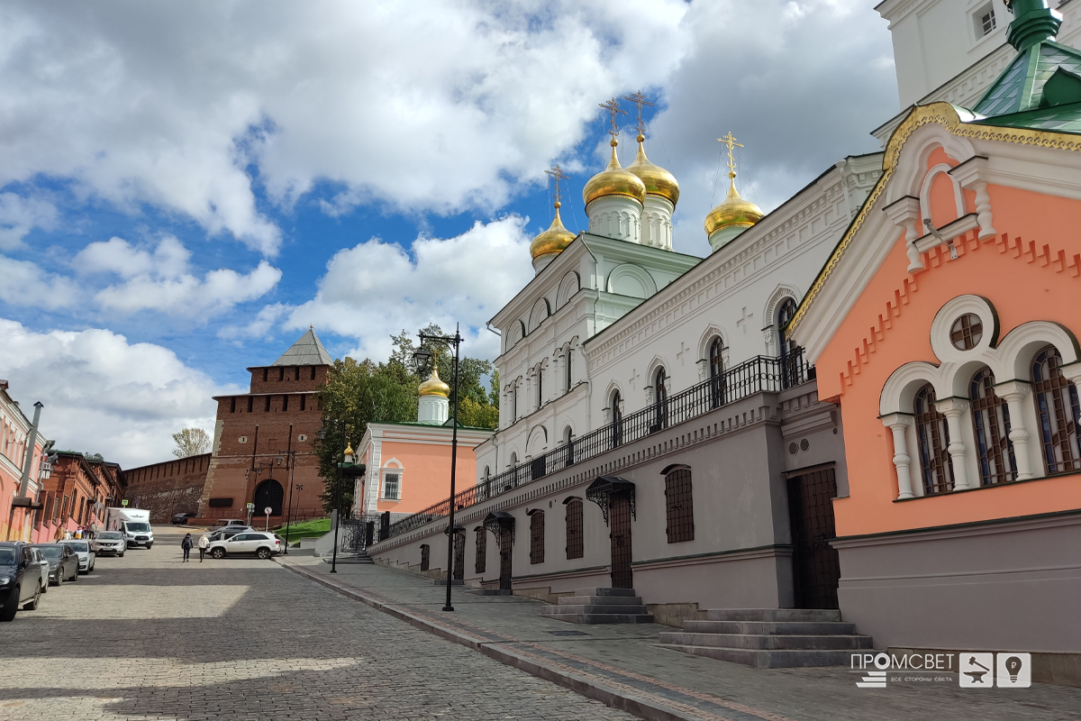 Уличное освещение на Рождественской, Кожевенной и Ильинской